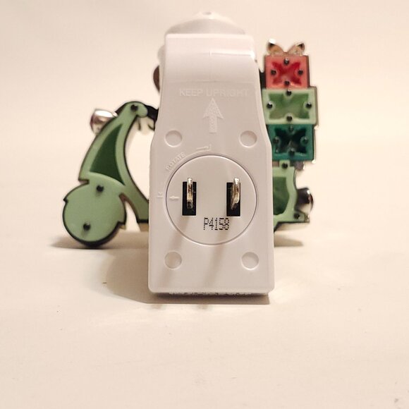 Bath & Body Works Wallflower Plug Santa on VESPA Scooter Christmas - Picture 2 of 4